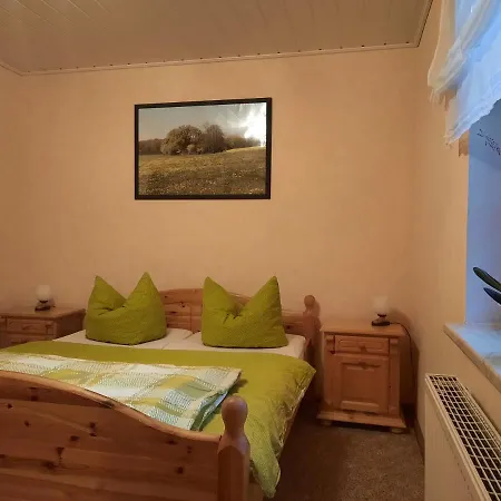 Kleine, Gemuetliche *